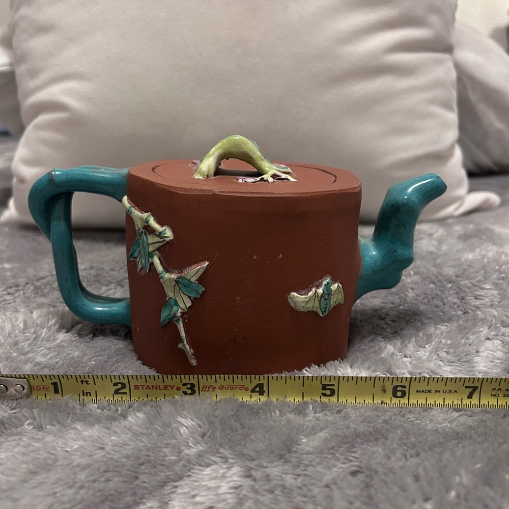 Antique Vintage Chinese Pottery Yixing Teapot